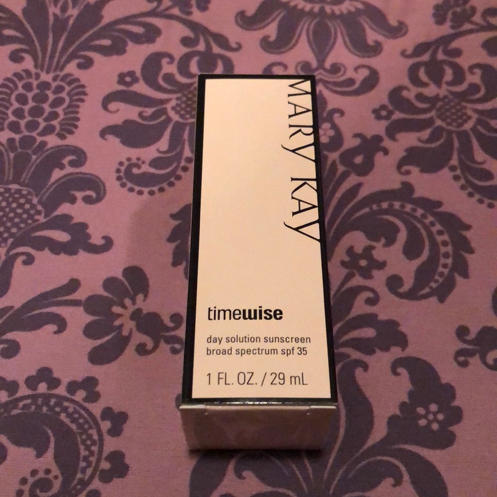 Mary Kay day solution